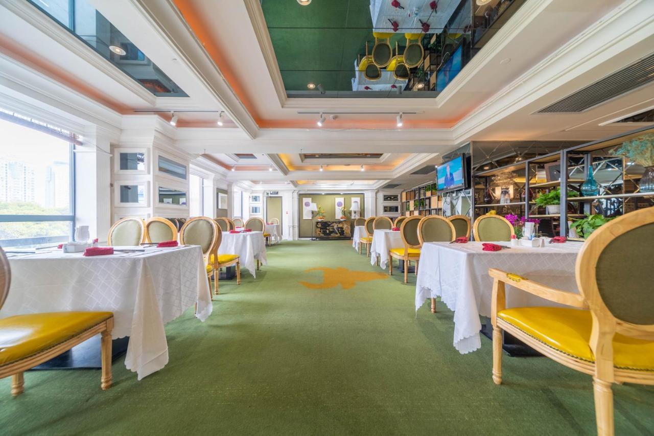 Ramada Yichang Hotel Экстерьер фото